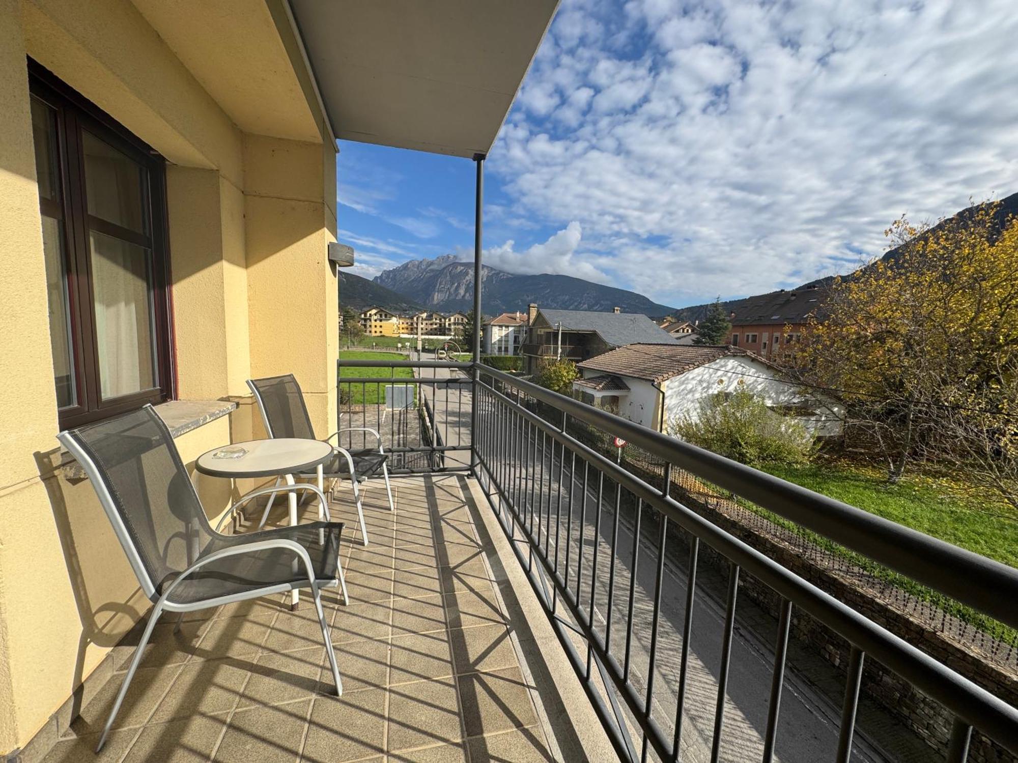 Hotel Cotiella Campo  Kültér fotó
