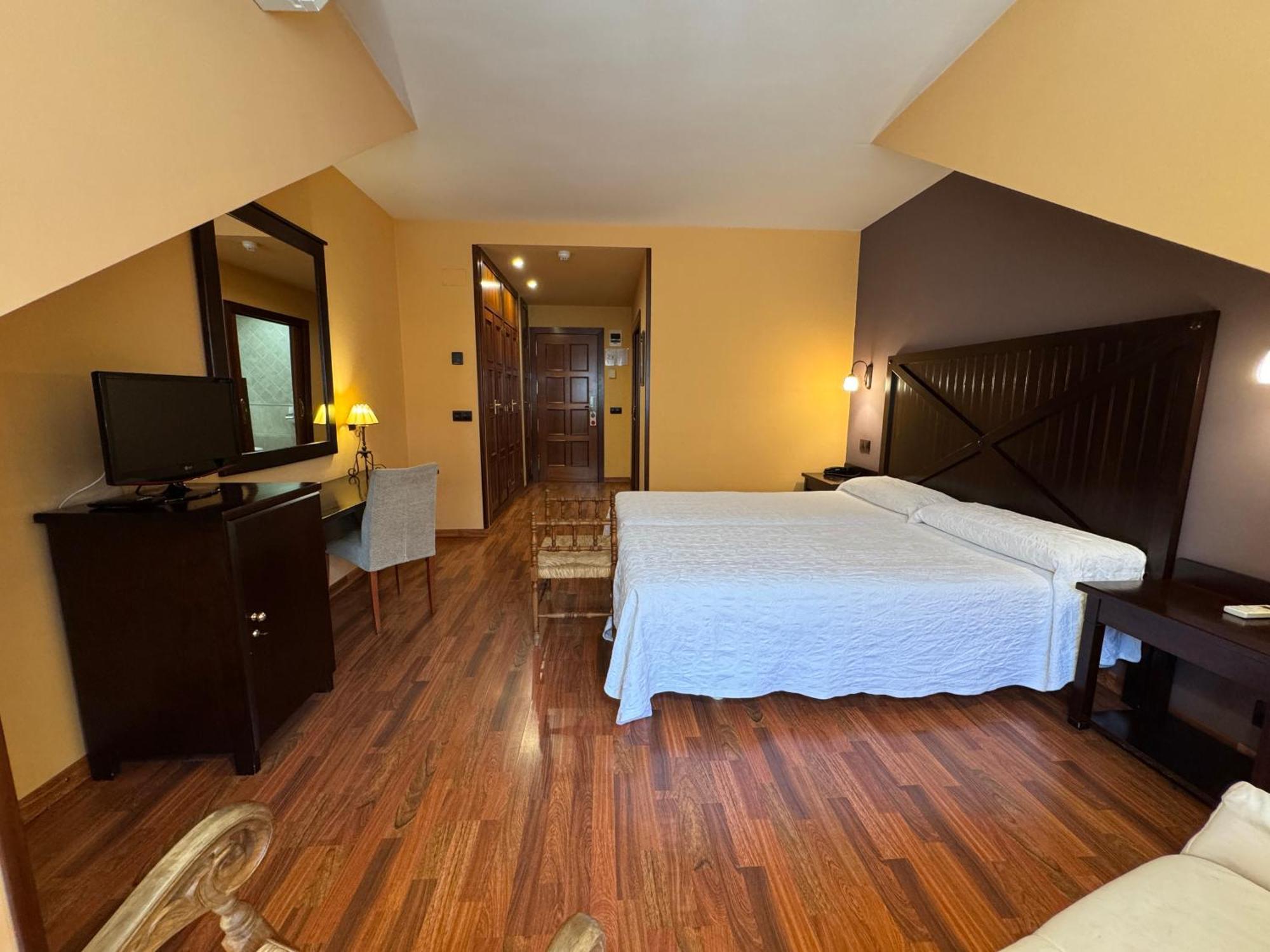 Hotel Cotiella Campo  Kültér fotó
